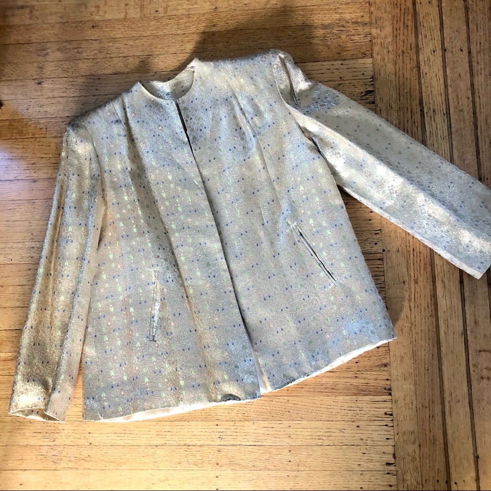 VINTAGE GOLD BROCADE SWING STYLE JACKET